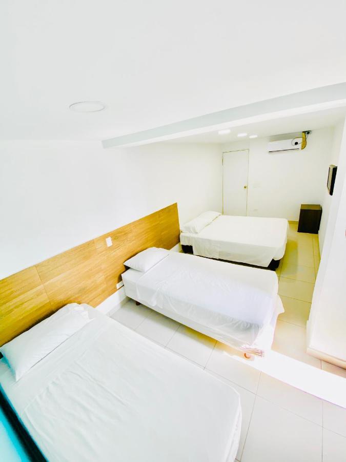 Hotel Continental Sai San Andrés エクステリア 写真