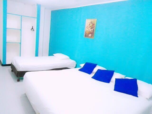 Hotel Continental Sai San Andrés エクステリア 写真
