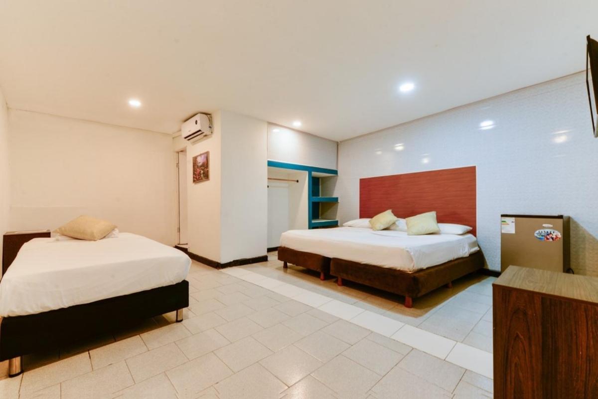 Hotel Continental Sai San Andrés エクステリア 写真